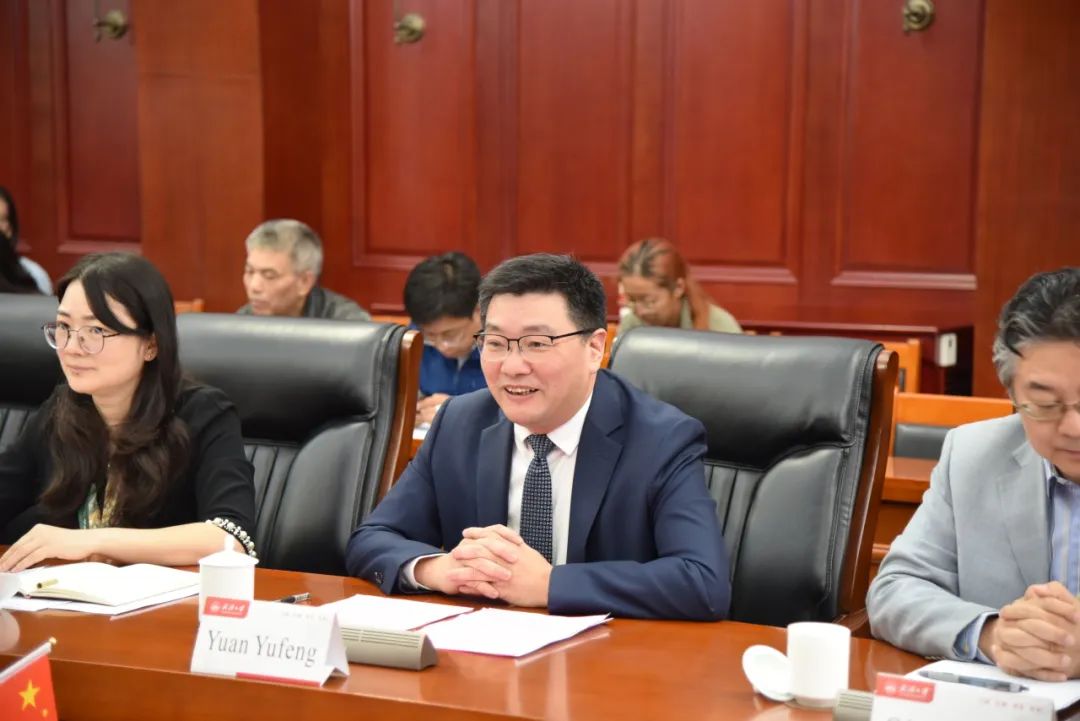 1730941095975350 1730941095975350