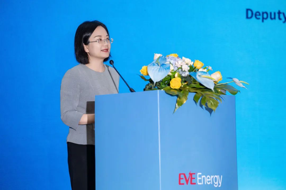 1734340107394060 1734340107394060