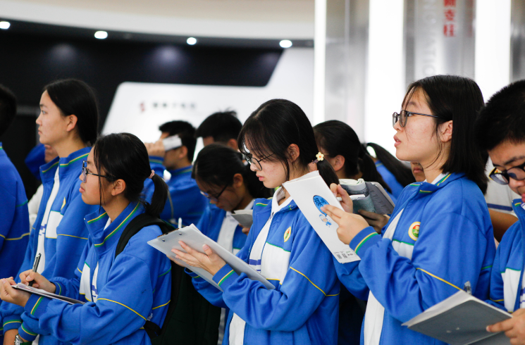 QQ½ØÍ¼20191111142714.png QQ½ØÍ¼20191111142714.png